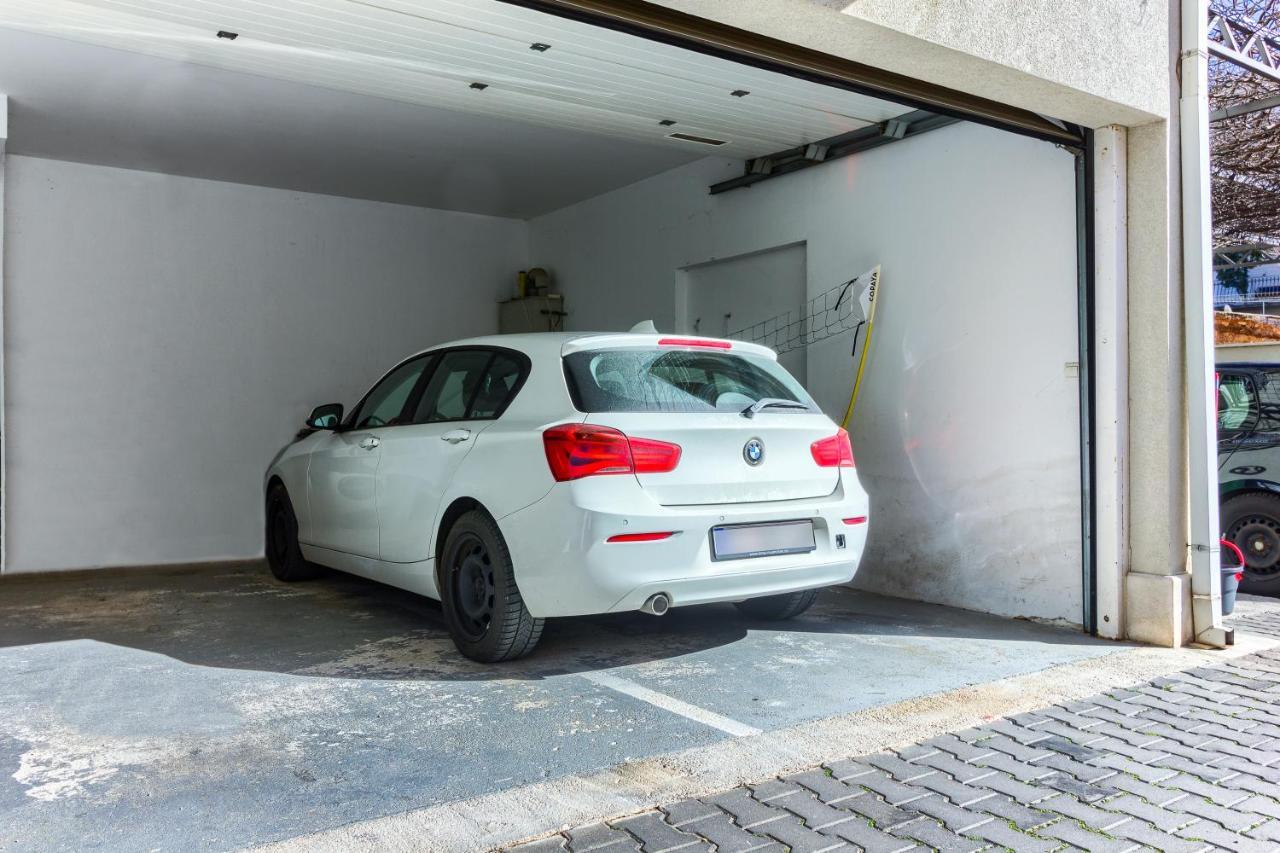Omis Wind Rose Apartment Exterior foto