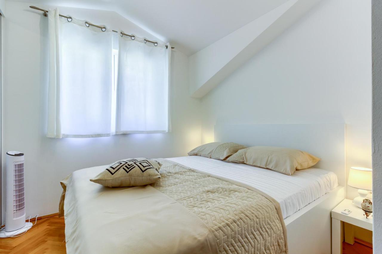 Omis Wind Rose Apartment Exterior foto